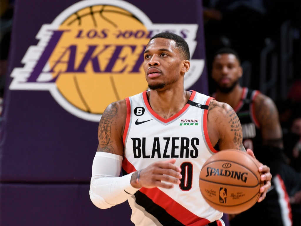 湖人阵容调整：谁值得续约？谁该被交易？